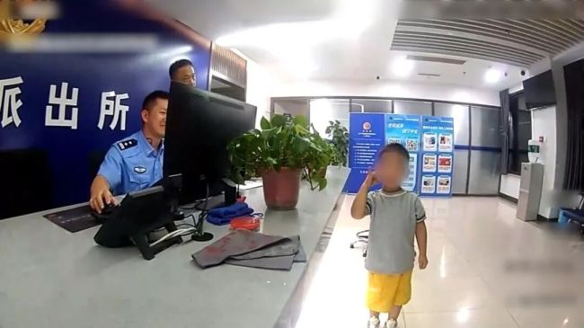 爸爸叫老公读的中二班 童言童语乐翻天