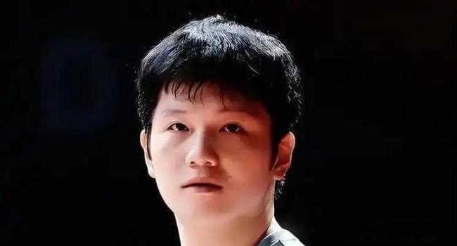 樊振东王励勤亮相!双方疑5个月未沟通 网友追问:何时回归国家队?