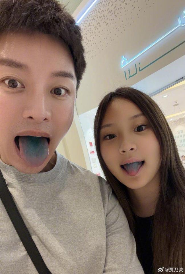 贾乃亮否认有儿子 匿名爆料引发全网猜测