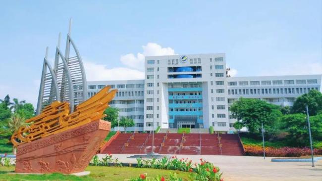 大学生生活费到底多少才够用