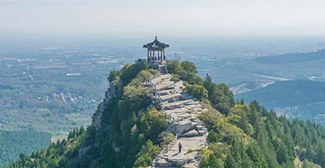 重阳到云门山摸“天下第一寿” 祈福长寿成真