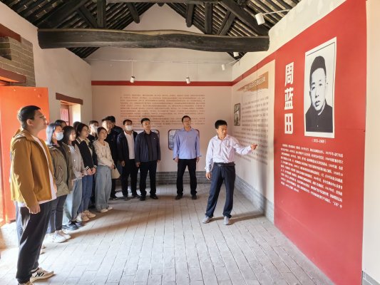 济宁市泗水县高峪镇纪委组织开展“五四”青年节廉政警示教育活动