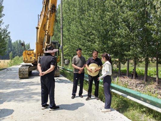 济宁市微山县韩庄镇人大积极落实代表建议， 助力郗山古村道路升级