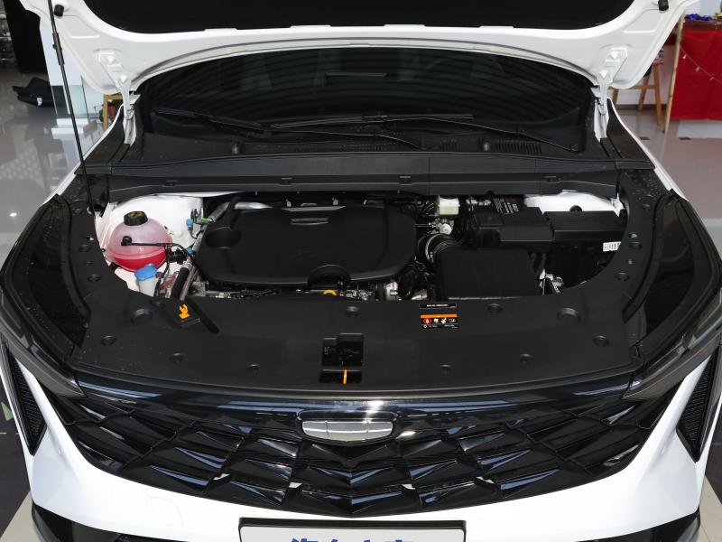 https://car2.autoimg.cn/cardfs/product/g30/M06/1A/BF/autohomecar__ChxknGWeKDGAAAdpADn2sKFfPIo054.jpg