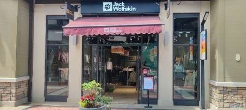 狼爪(枫叶小镇·奥特莱斯店)
